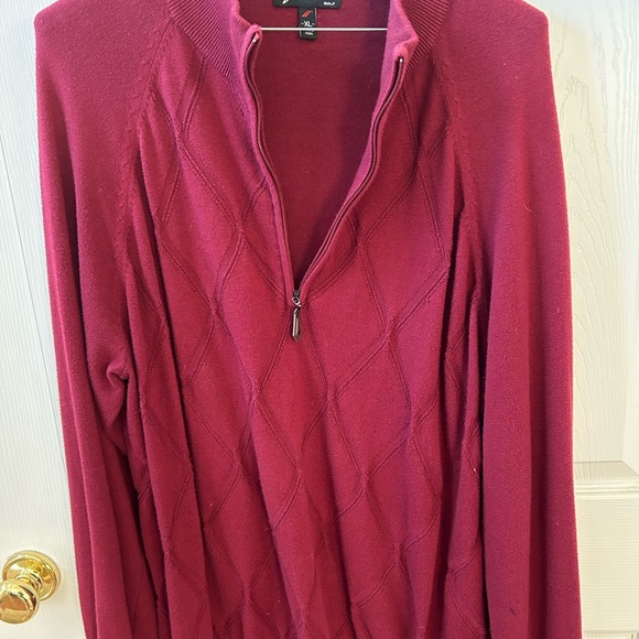 Men’s “Glen Echo” Golf sweater with long sleeves, XL maroon w/ Zip 1/3 front. - Picture 7 of 7